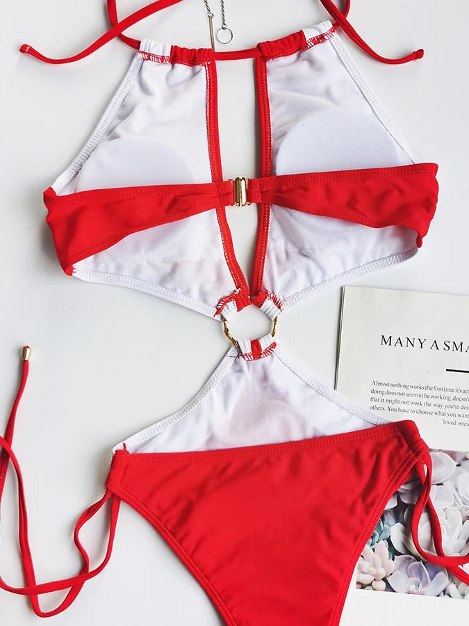 Attraktiver Bikini-Badeanzug mit Colorblock-Ausschnitt für Damen