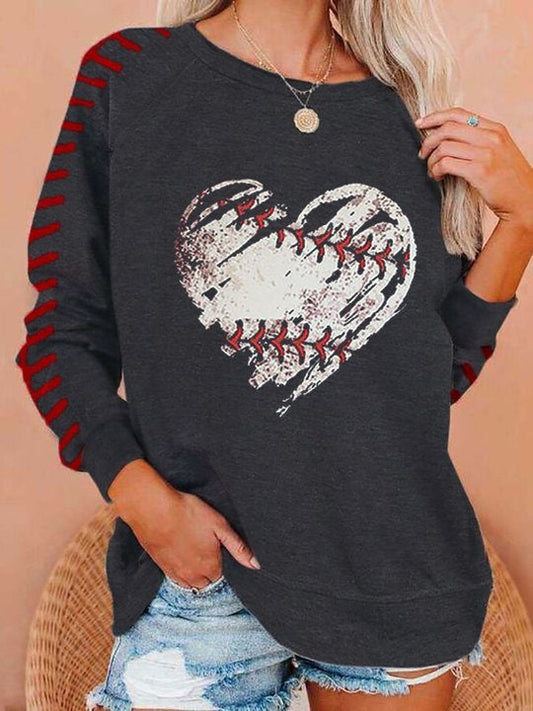 Nadira - Sweatshirt mit Baseball-Print in Herzform